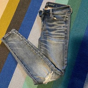 American Eagle size 4 skinny jeans